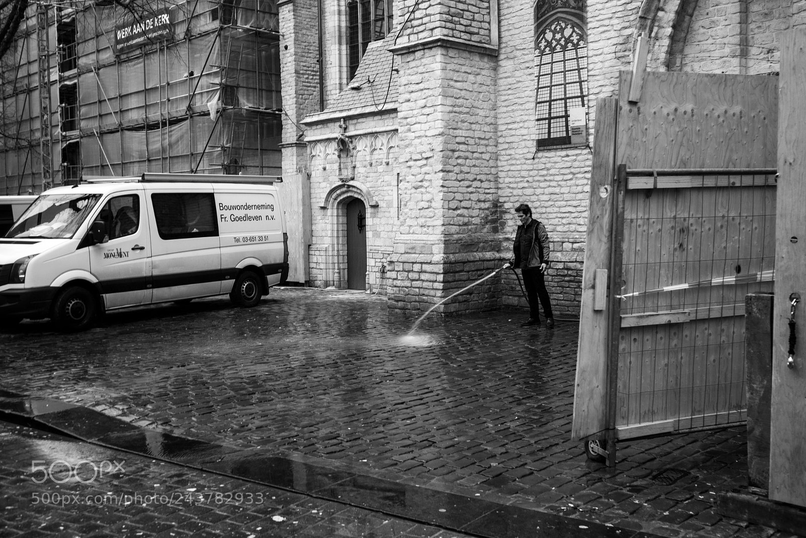 Leica M (Typ 240) sample photo. Cleaning the streets photography