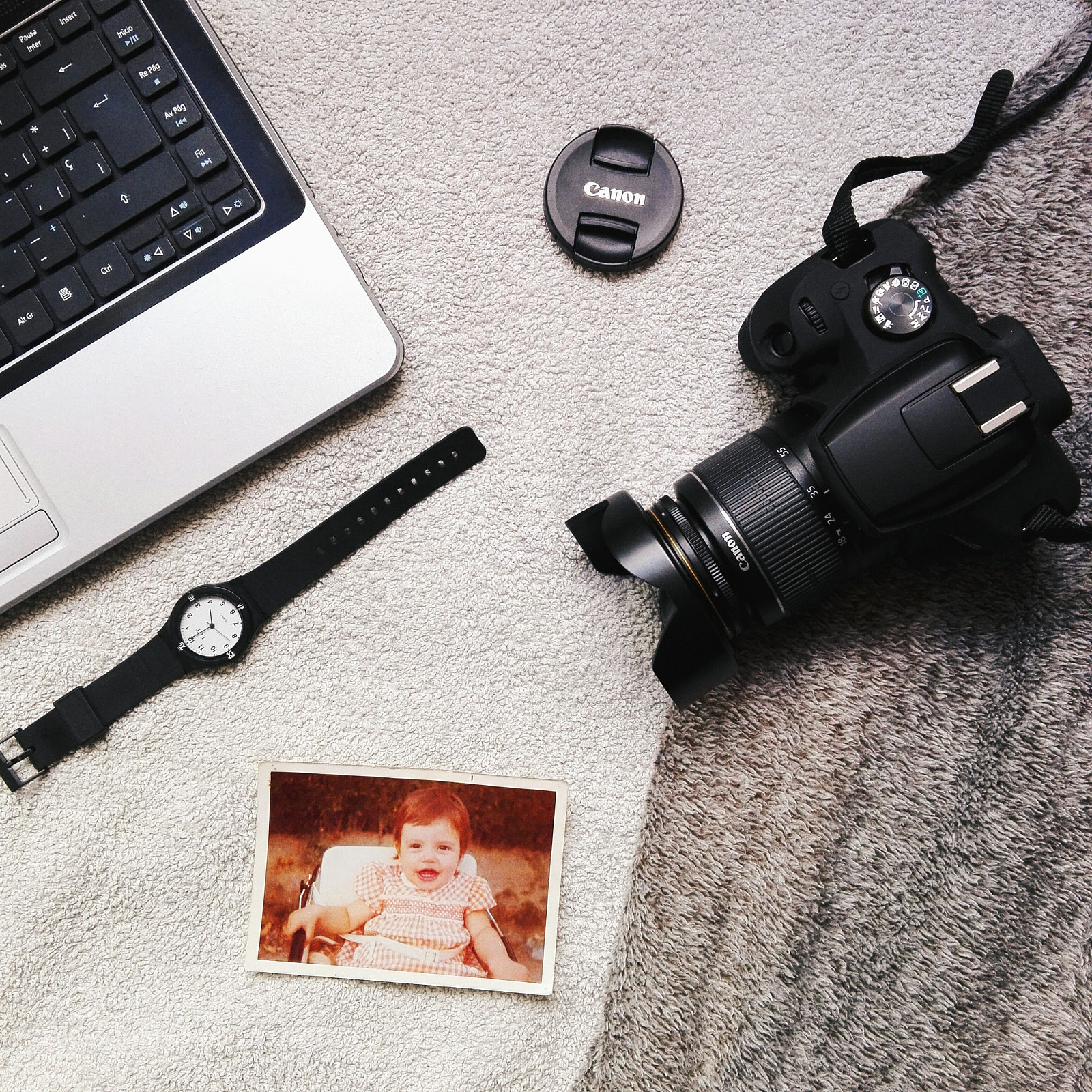HUAWEI P8 Lite sample photo. Flatlay photography