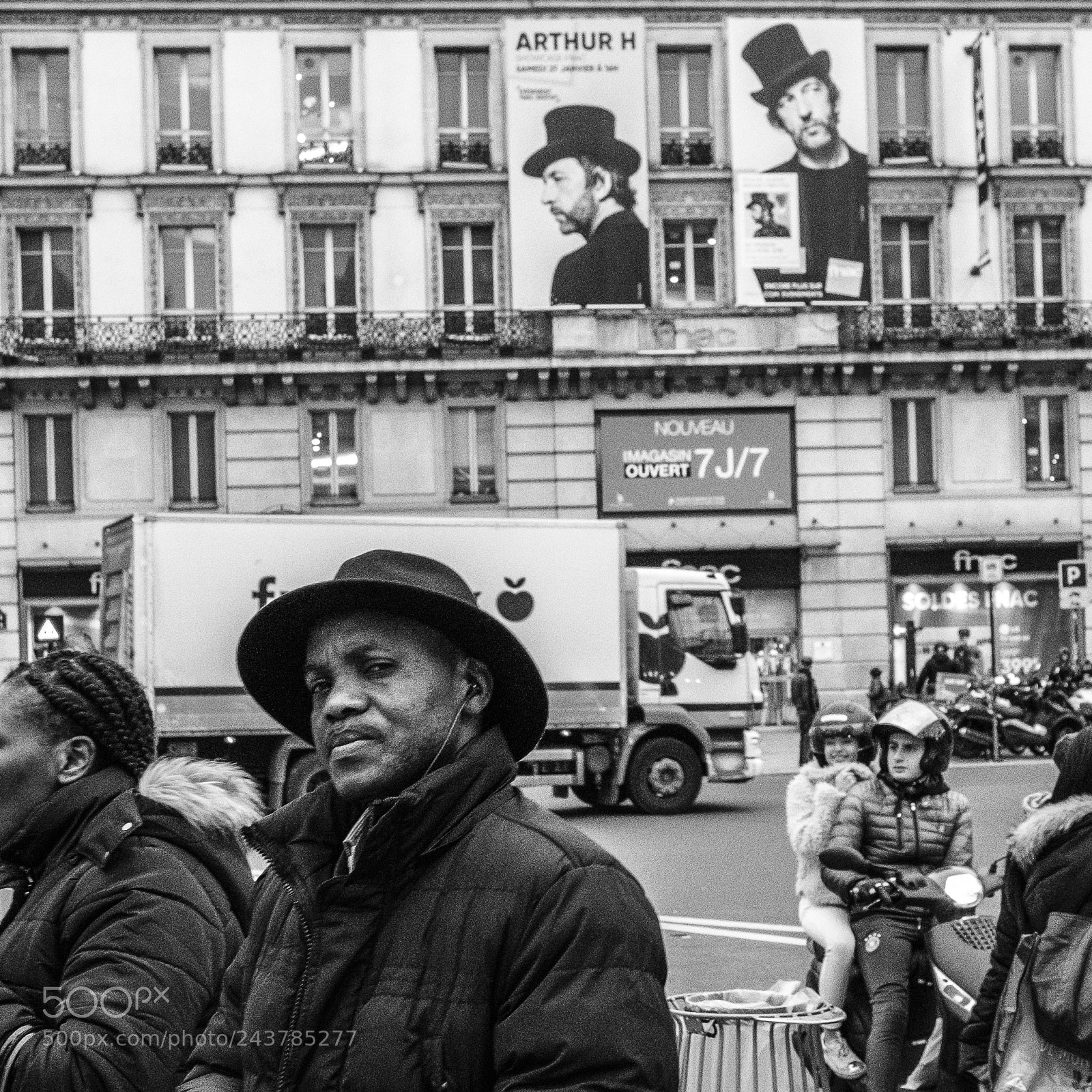 Fujifilm X-T2 sample photo. Hat photography