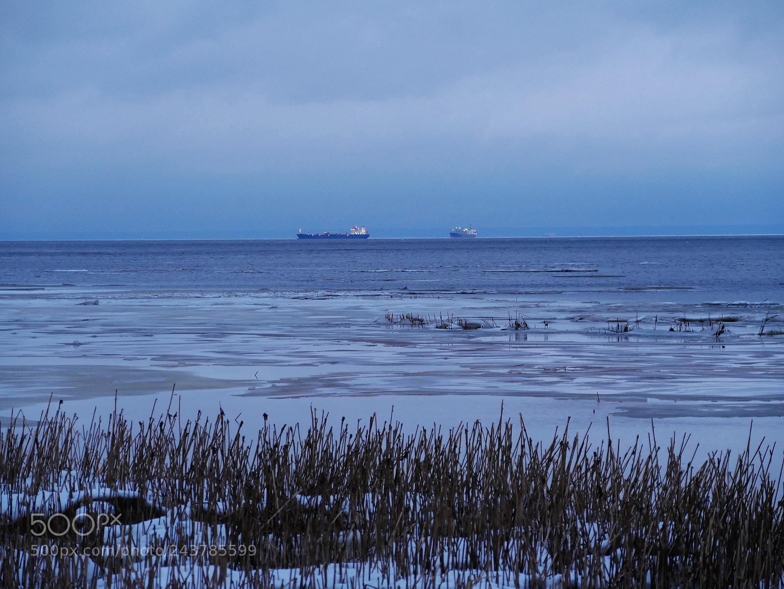 Panasonic Lumix DMC-G85 (Lumix DMC-G80) sample photo. Winter navigation photography