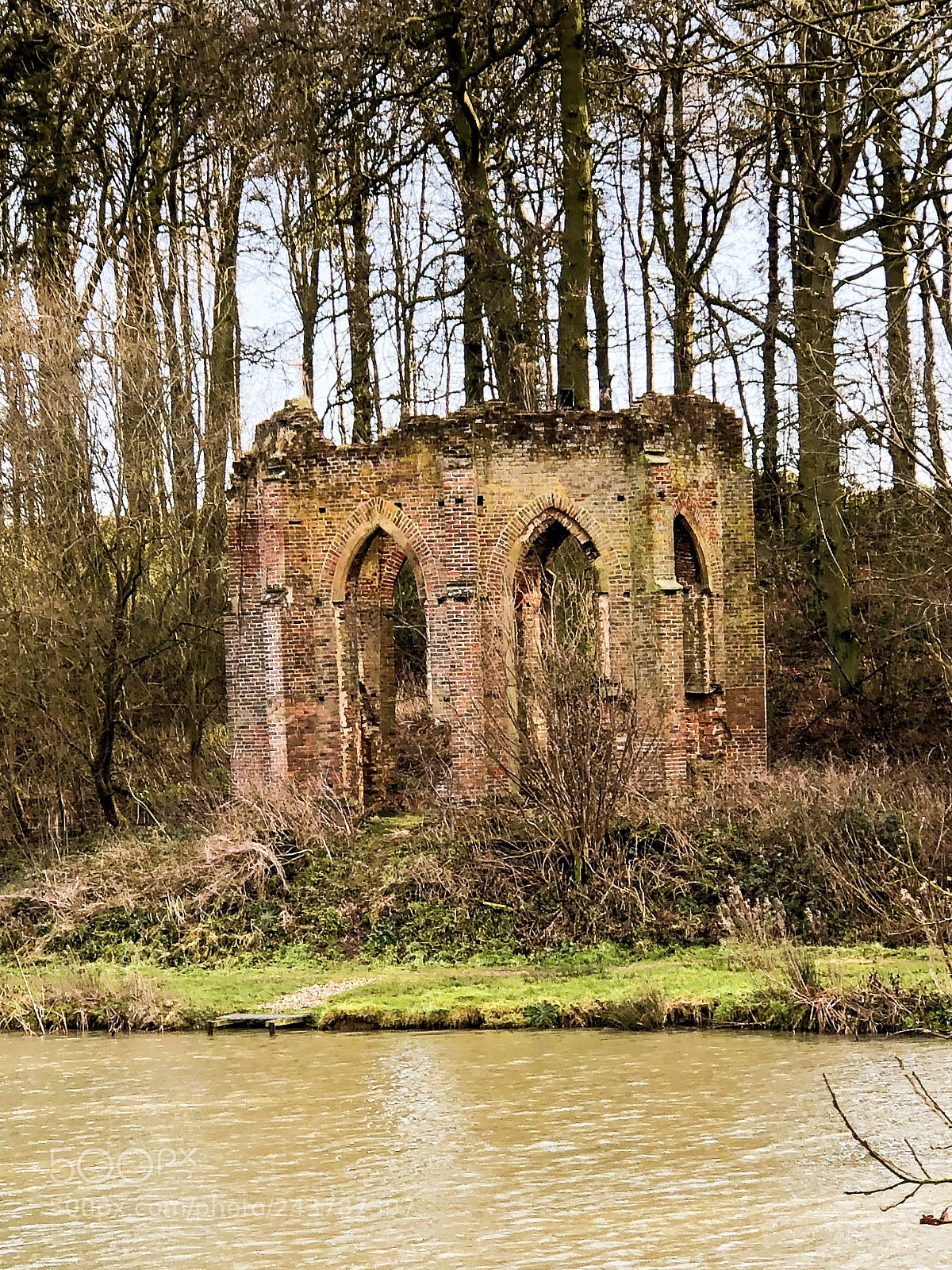 Apple iPhone 8 Plus sample photo. Old ruin photography