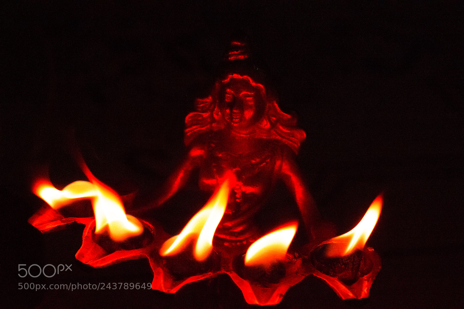 Nikon D3200 sample photo. Antique fire oil lamp photography