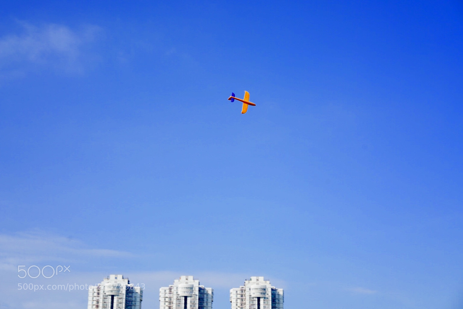 Sony a7R II sample photo. Airplane photography