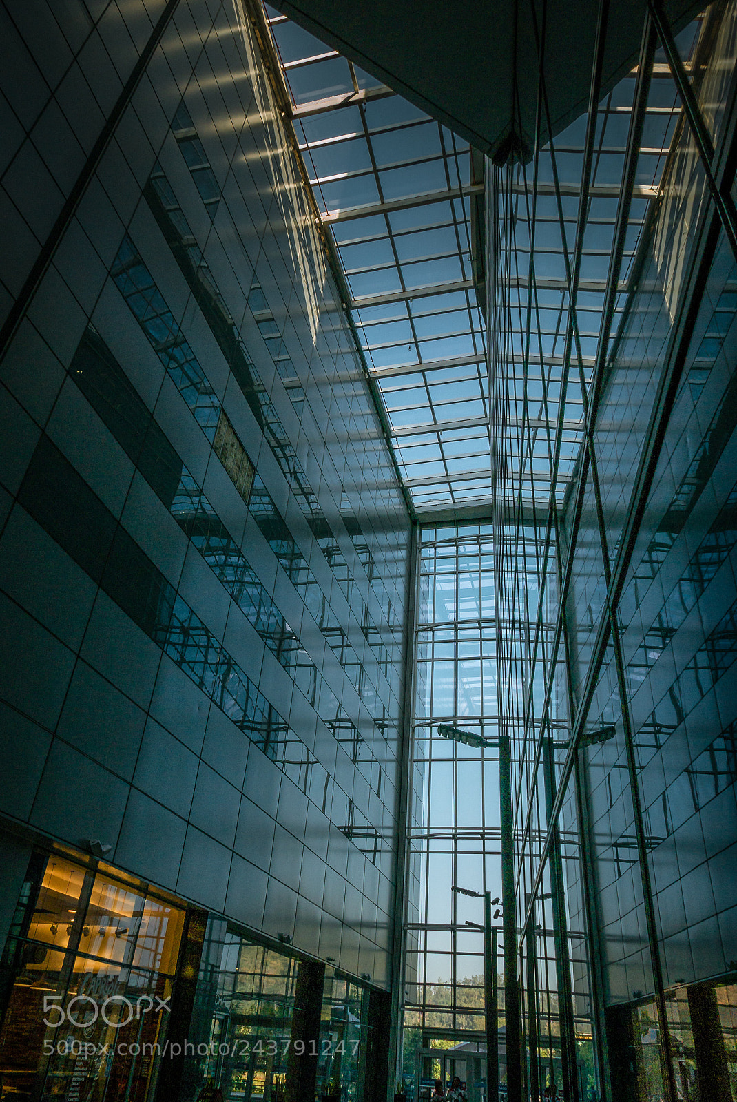 Panasonic Lumix DMC-LX100 sample photo. Costanera center photography