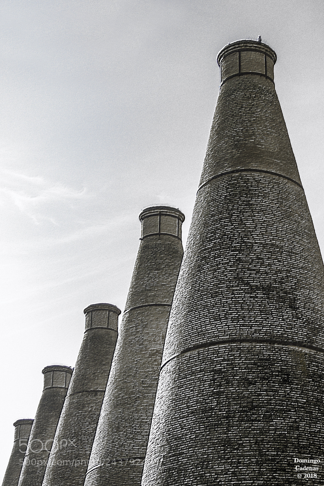 Olympus OM-D E-M10 II sample photo. Chimeneas photography
