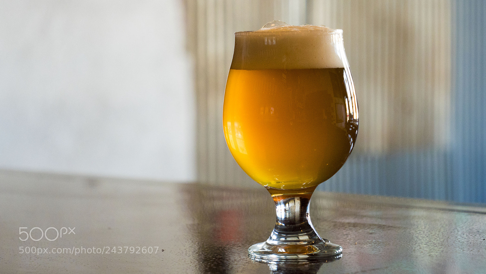 Panasonic Lumix DC-GH5 sample photo. Beer from lazy circles photography