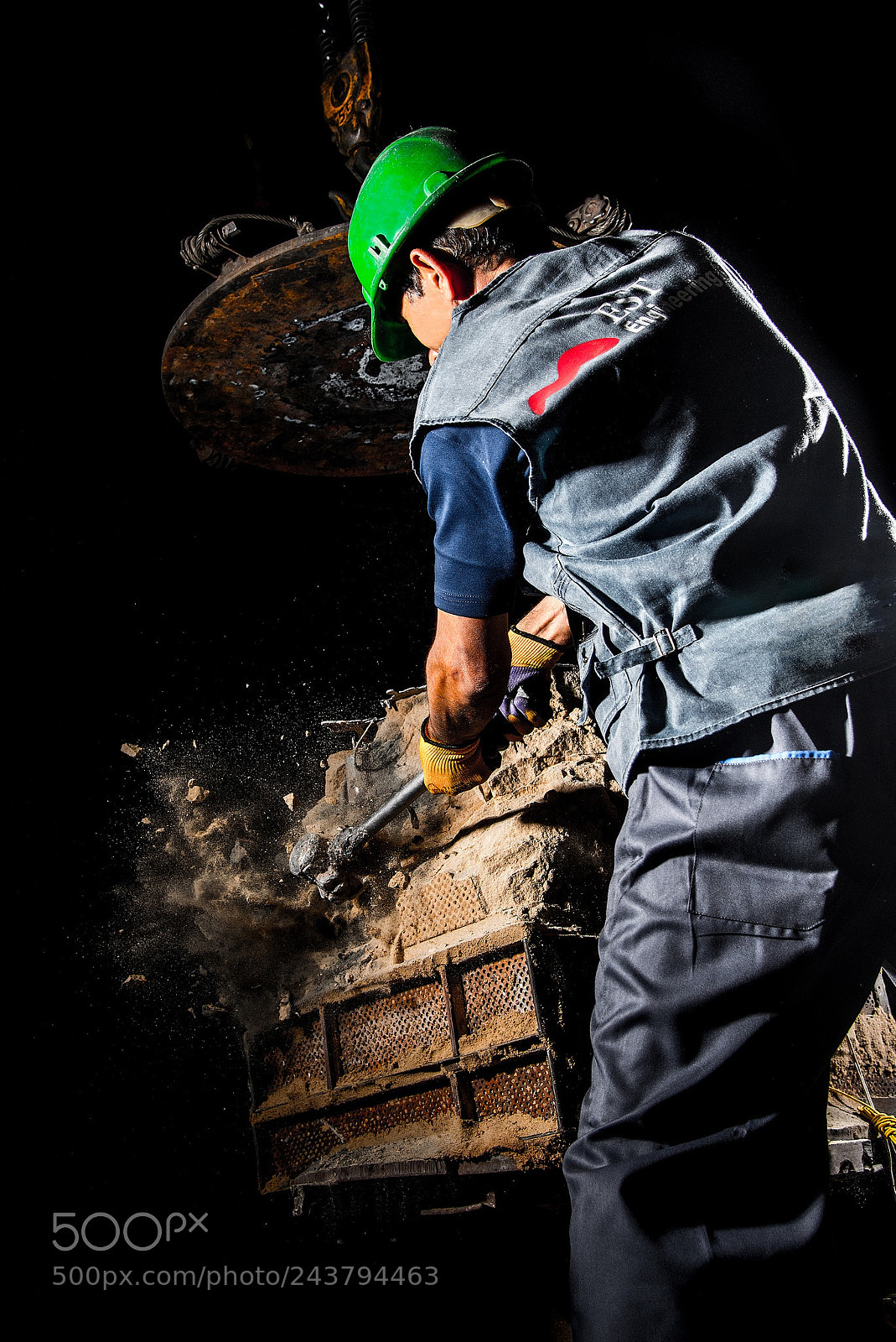 Nikon D800 sample photo. Destruction of molding photography