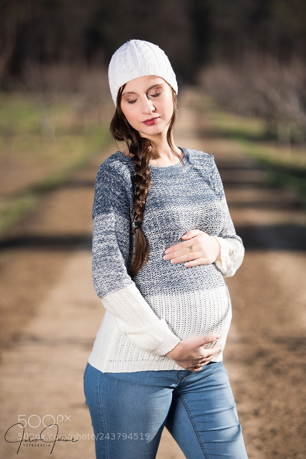 Nikon D810 sample photo. Pregnancy photography