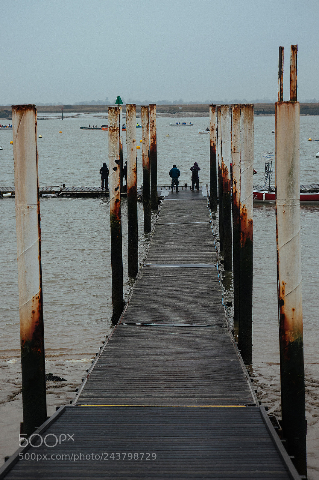 Fujifilm X-T10 sample photo. Burnham race, january 2018 photography