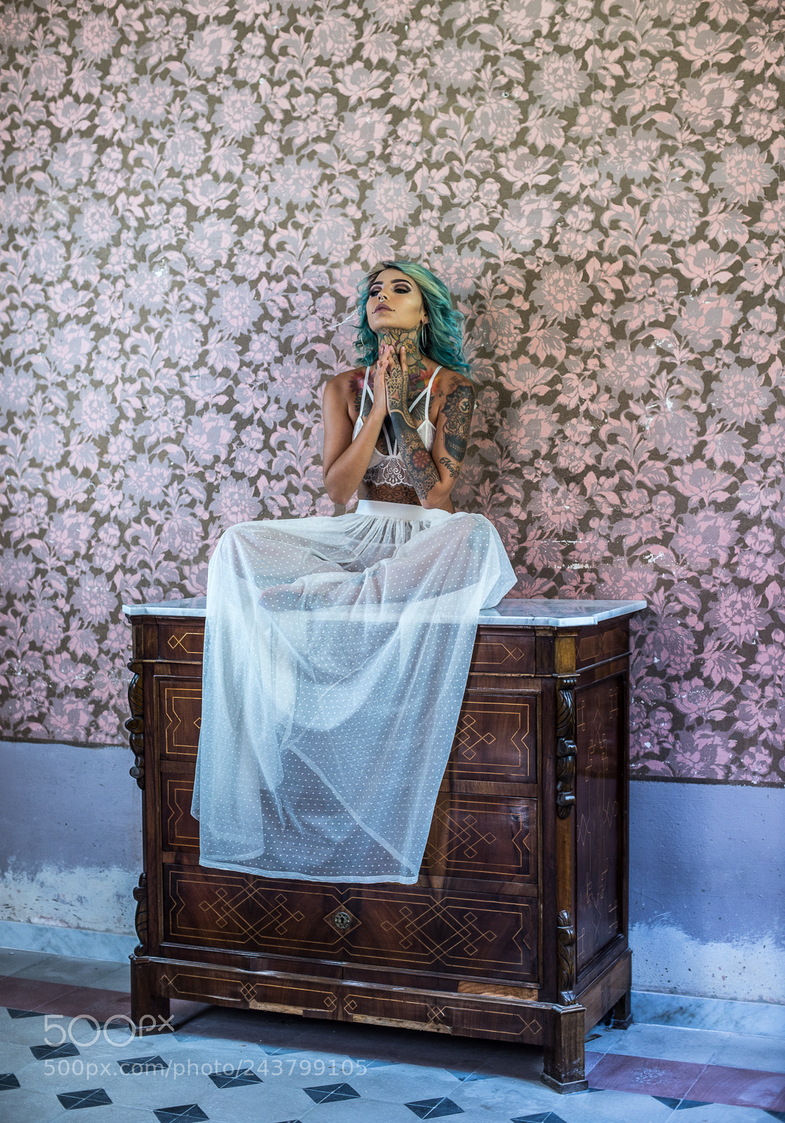 Nikon D610 sample photo. Fishball suicide girl photography