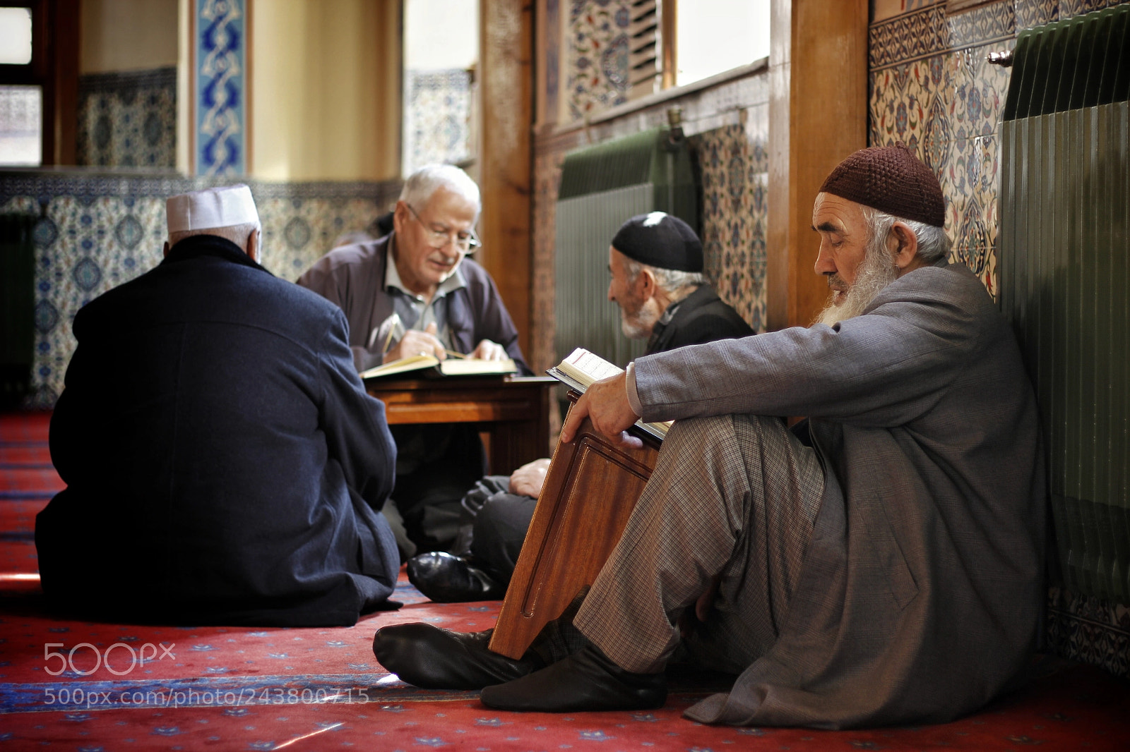 Canon EOS 60D sample photo. Old turkish men reading photography