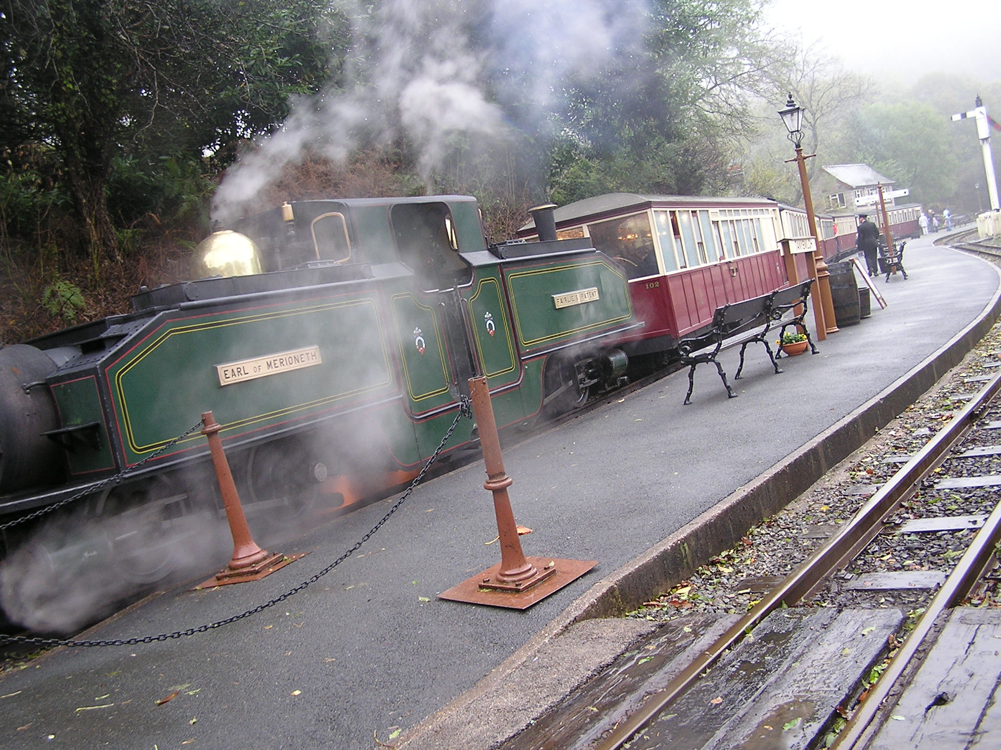Olympus C740UZ sample photo. Steam train in wales photography