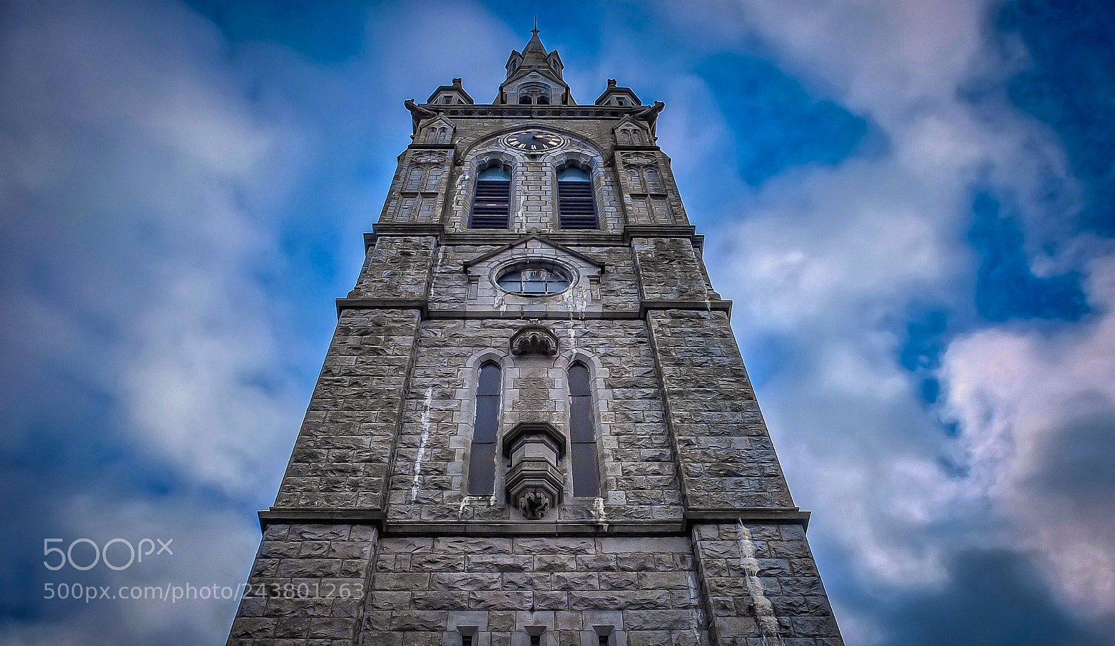 Fujifilm X10 sample photo. The tower photography