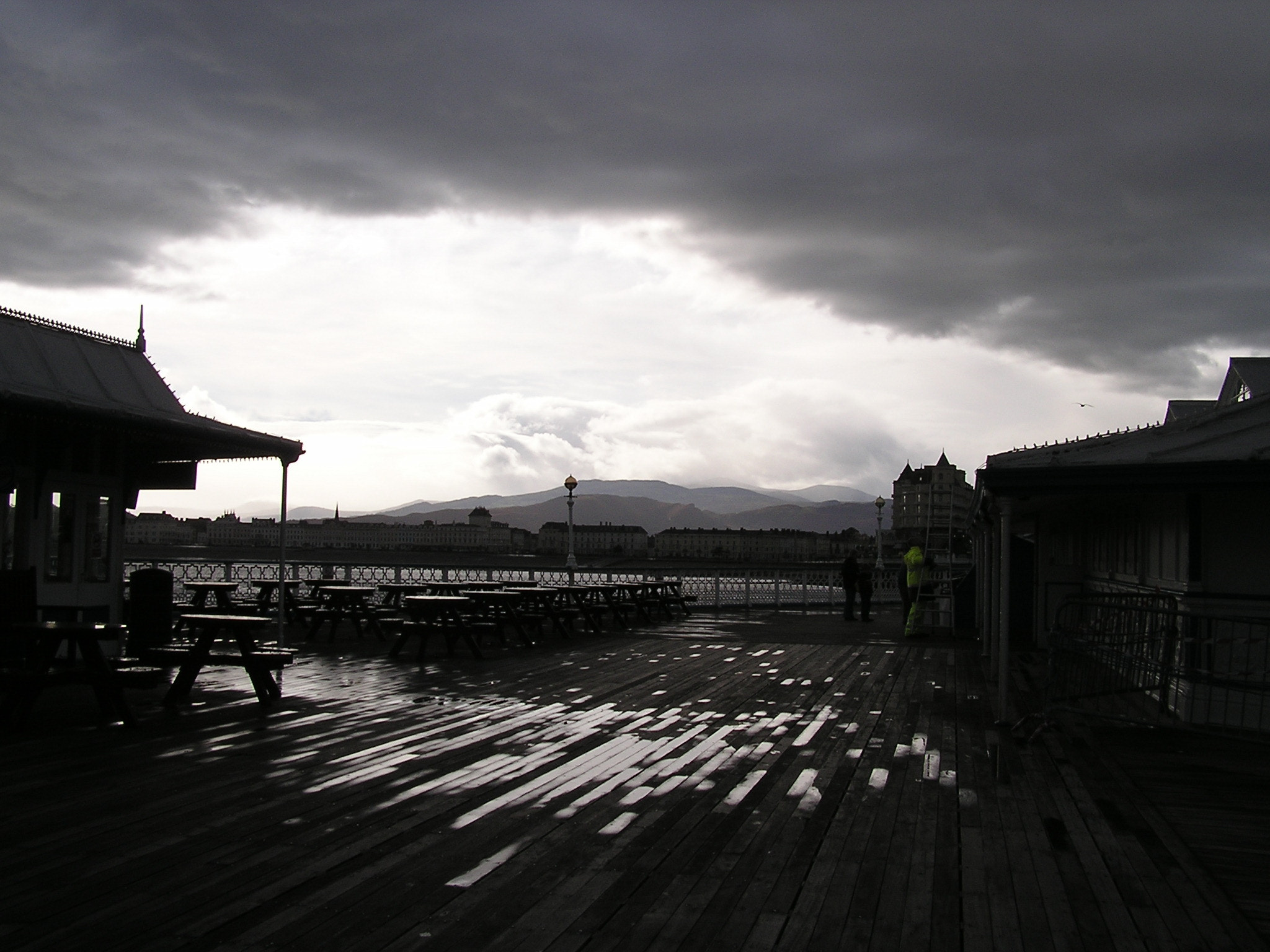 Olympus C740UZ sample photo. Moody scenery photography