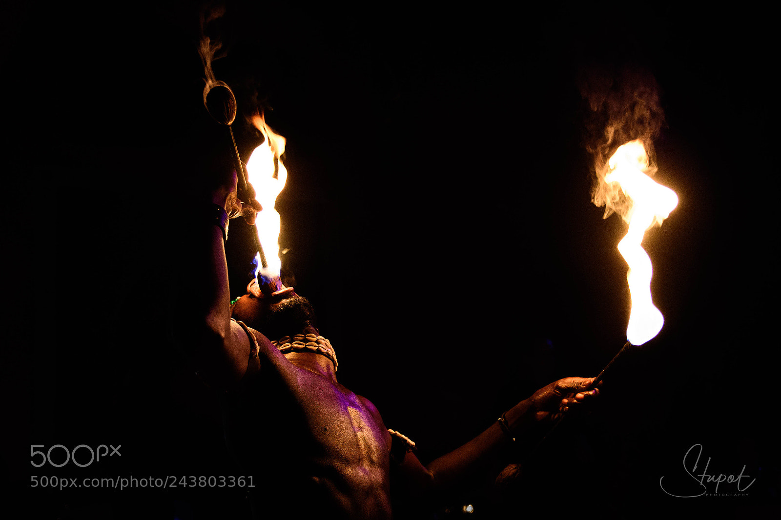 Nikon D500 sample photo. Fire eater photography