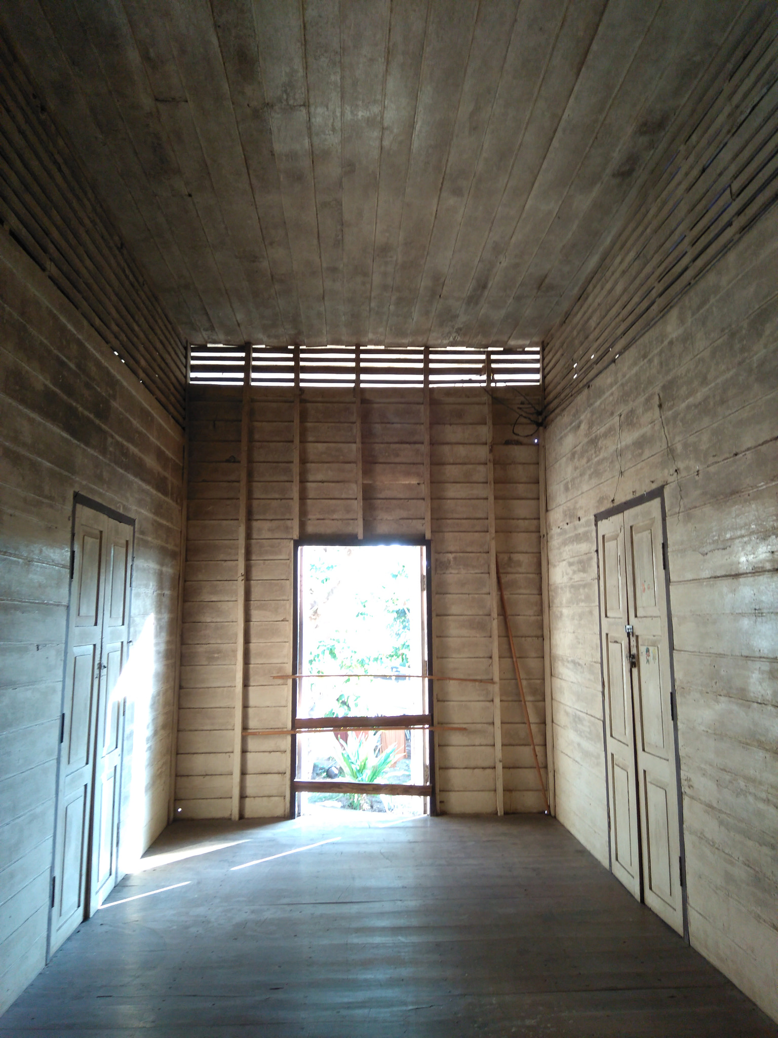 QCOM-AA QCAM-AA sample photo. แสงสว่าง photography