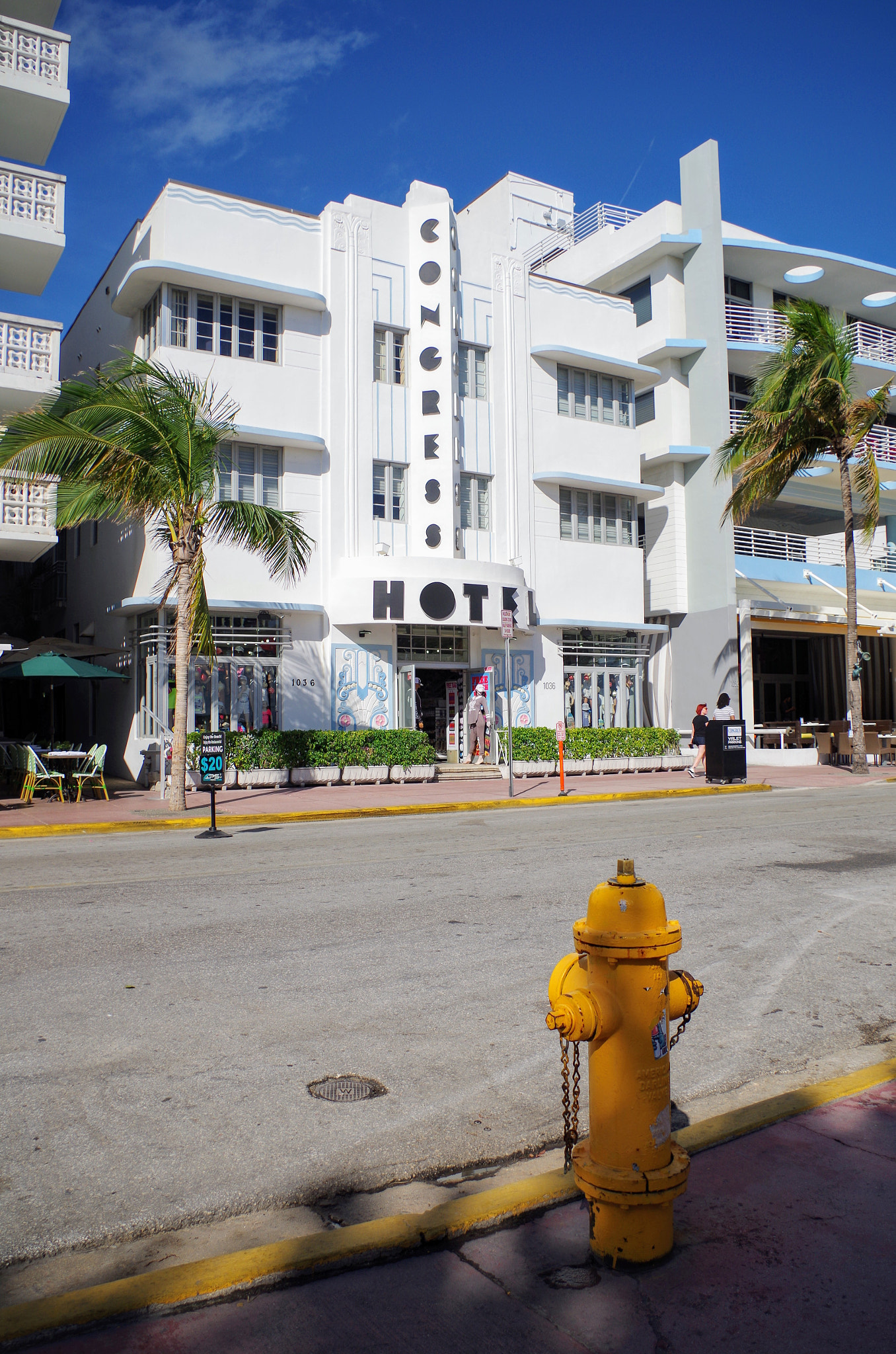 smc PENTAX-DA L 18-55mm F3.5-5.6 sample photo. Congress hotel miami beach ocean drive photography
