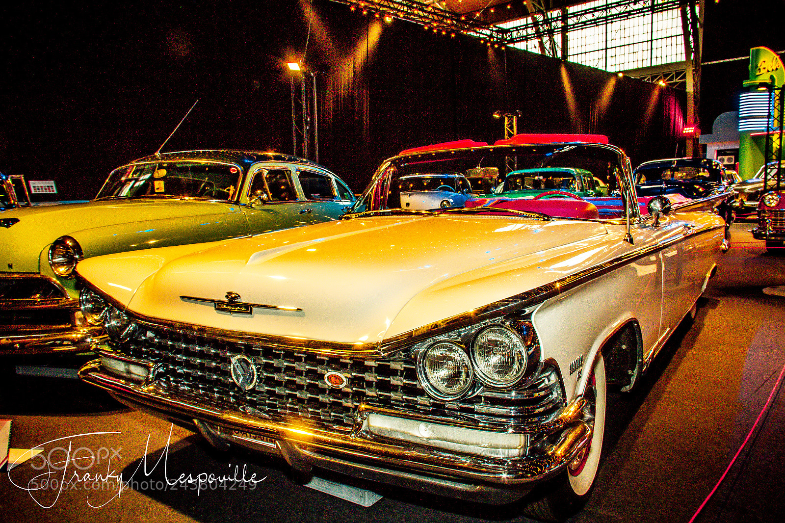 Canon EOS 60D sample photo. American dream cars exhibition photography
