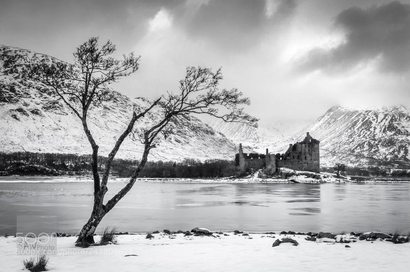 Nikon D3 sample photo. Kilchurn castle photography