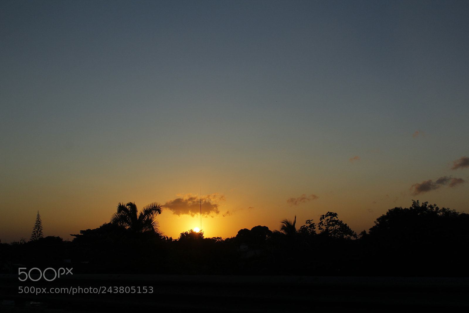 Canon EOS 1200D (EOS Rebel T5 / EOS Kiss X70 / EOS Hi) sample photo. Atardecer photography