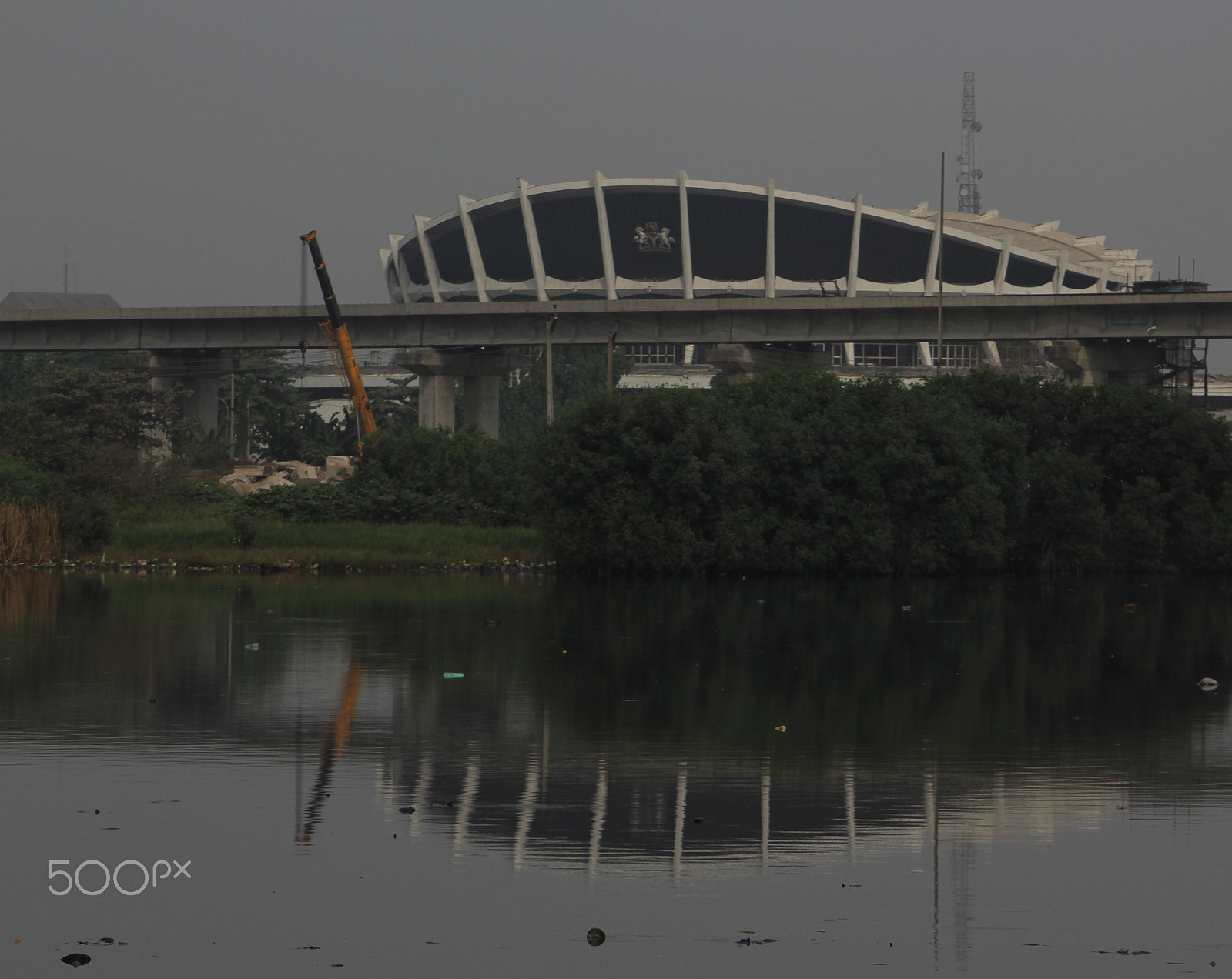Canon EOS 1300D (EOS Rebel T6 / EOS Kiss X80) + EF75-300mm f/4-5.6 sample photo. National theater landscape photography