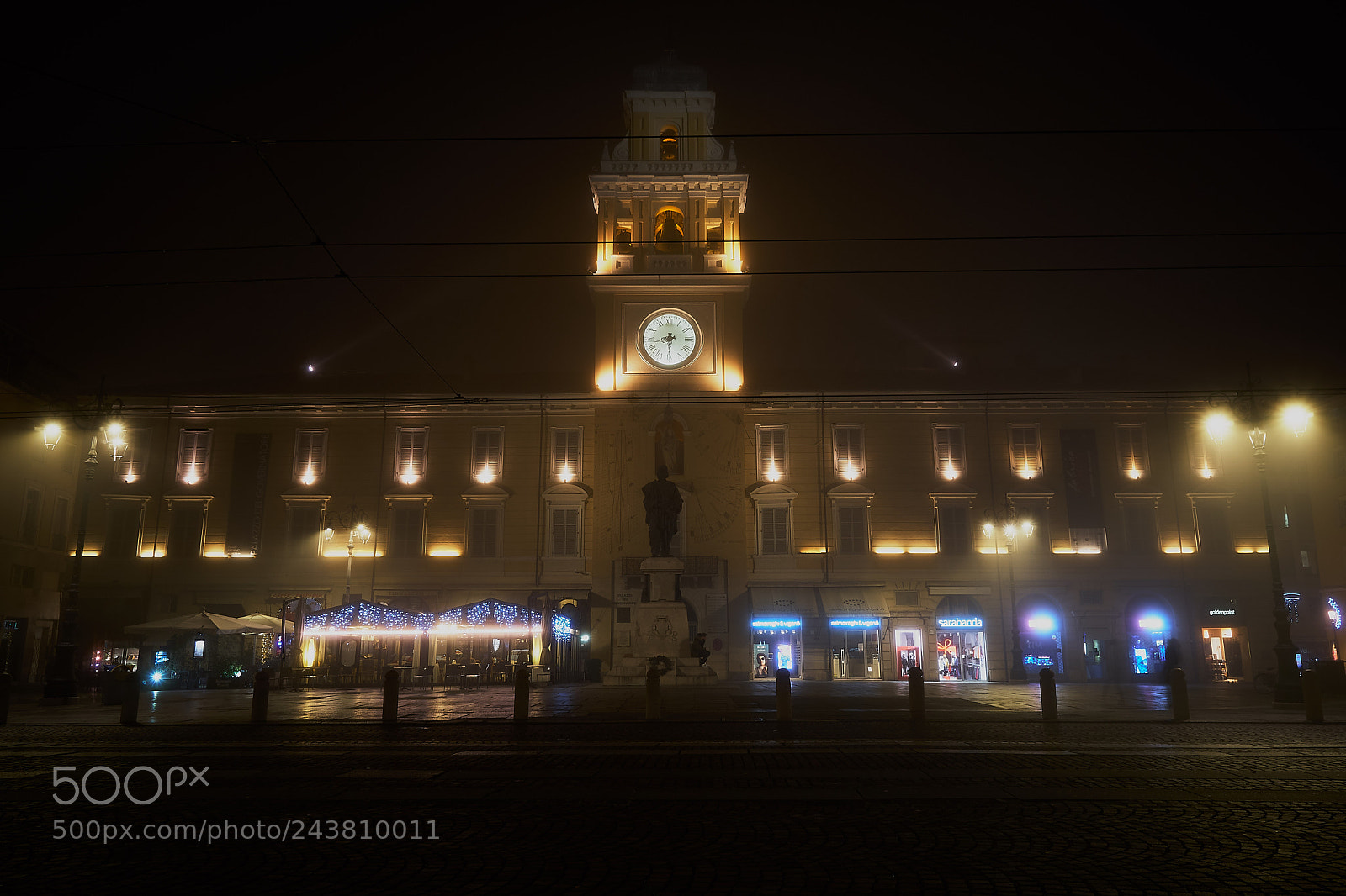 Sony a6300 sample photo. Piazza garibaldi photography