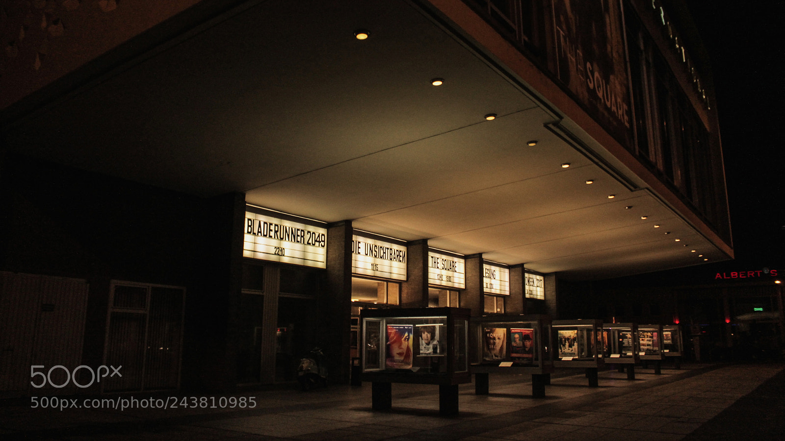 Canon EOS 1100D (EOS Rebel T3 / EOS Kiss X50) sample photo. Modernist masterpiece photography