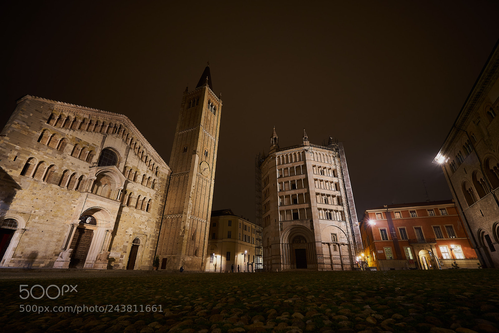 Sony a6300 sample photo. Duomo di parma photography