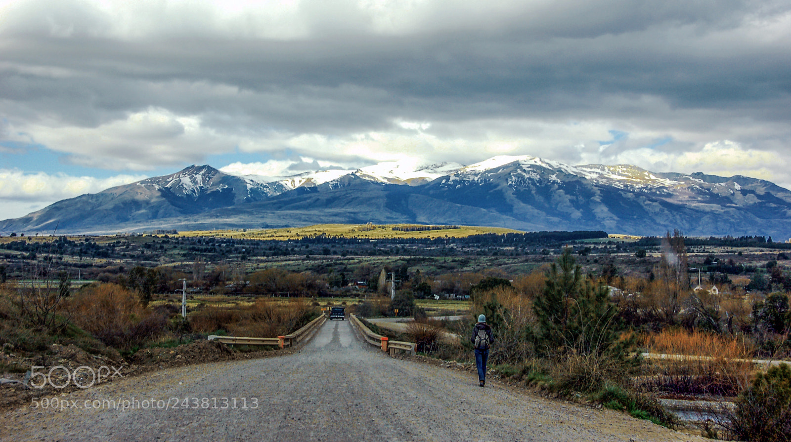 Nikon D50 sample photo. The lonely traveler... photography