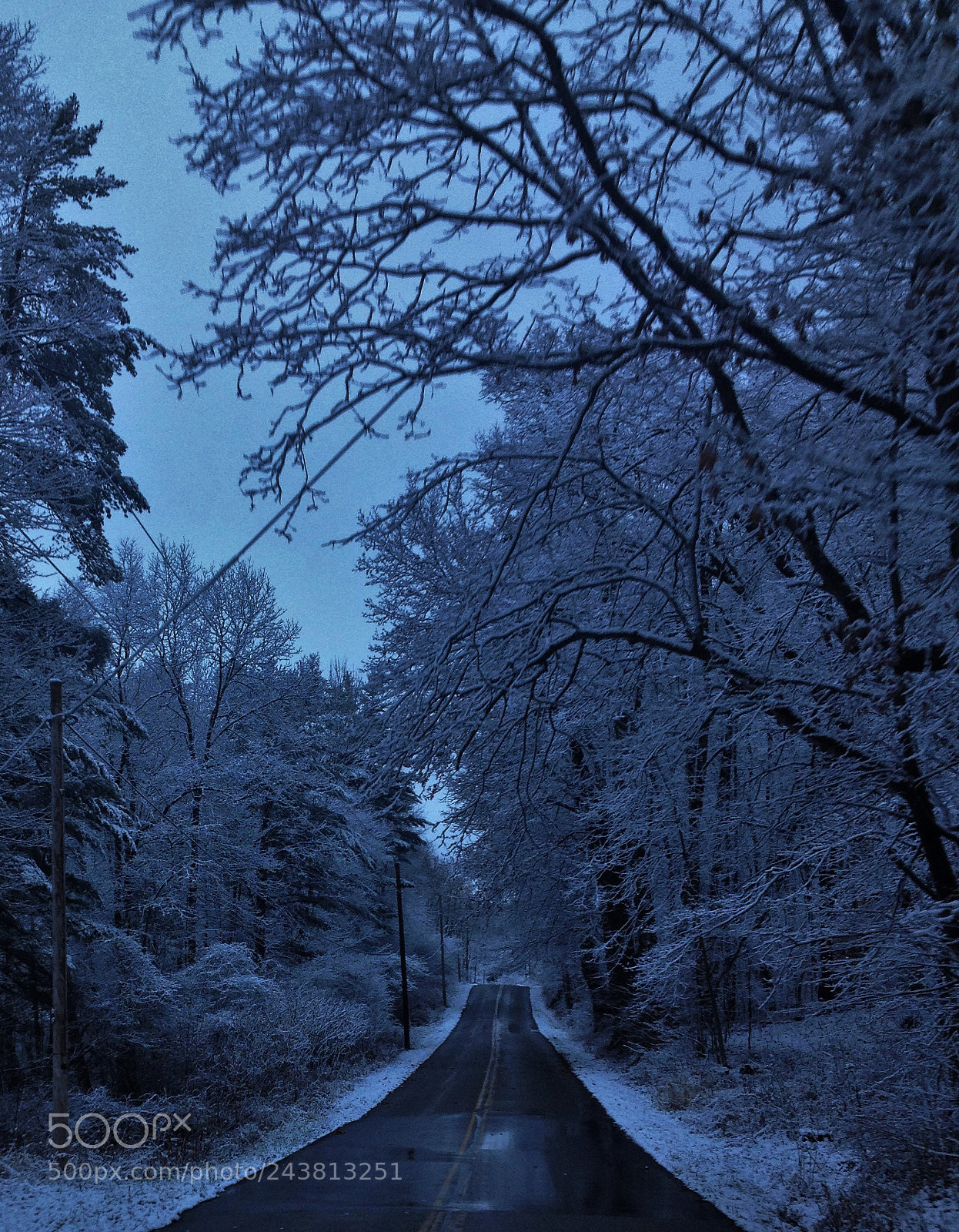 Apple iPhone 4S sample photo. Winter road photography