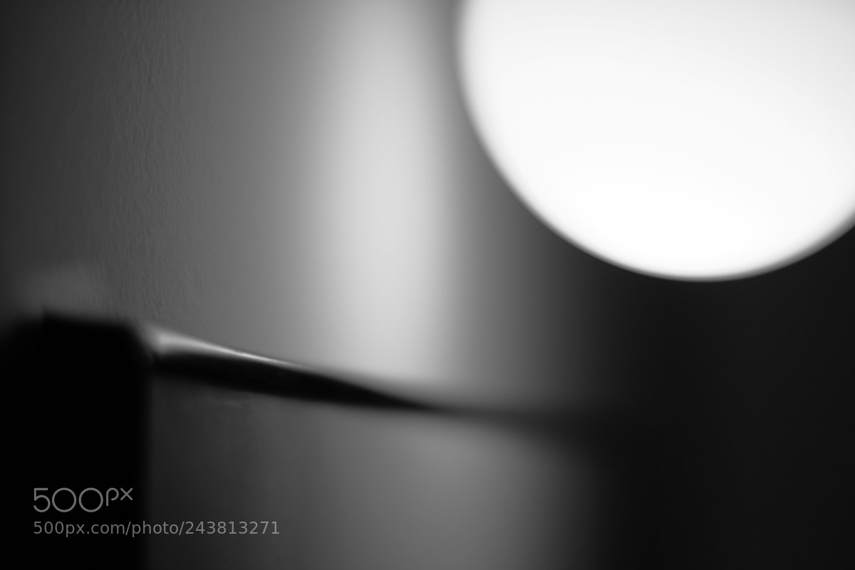 Fujifilm X-T10 sample photo. Circle and light. photography