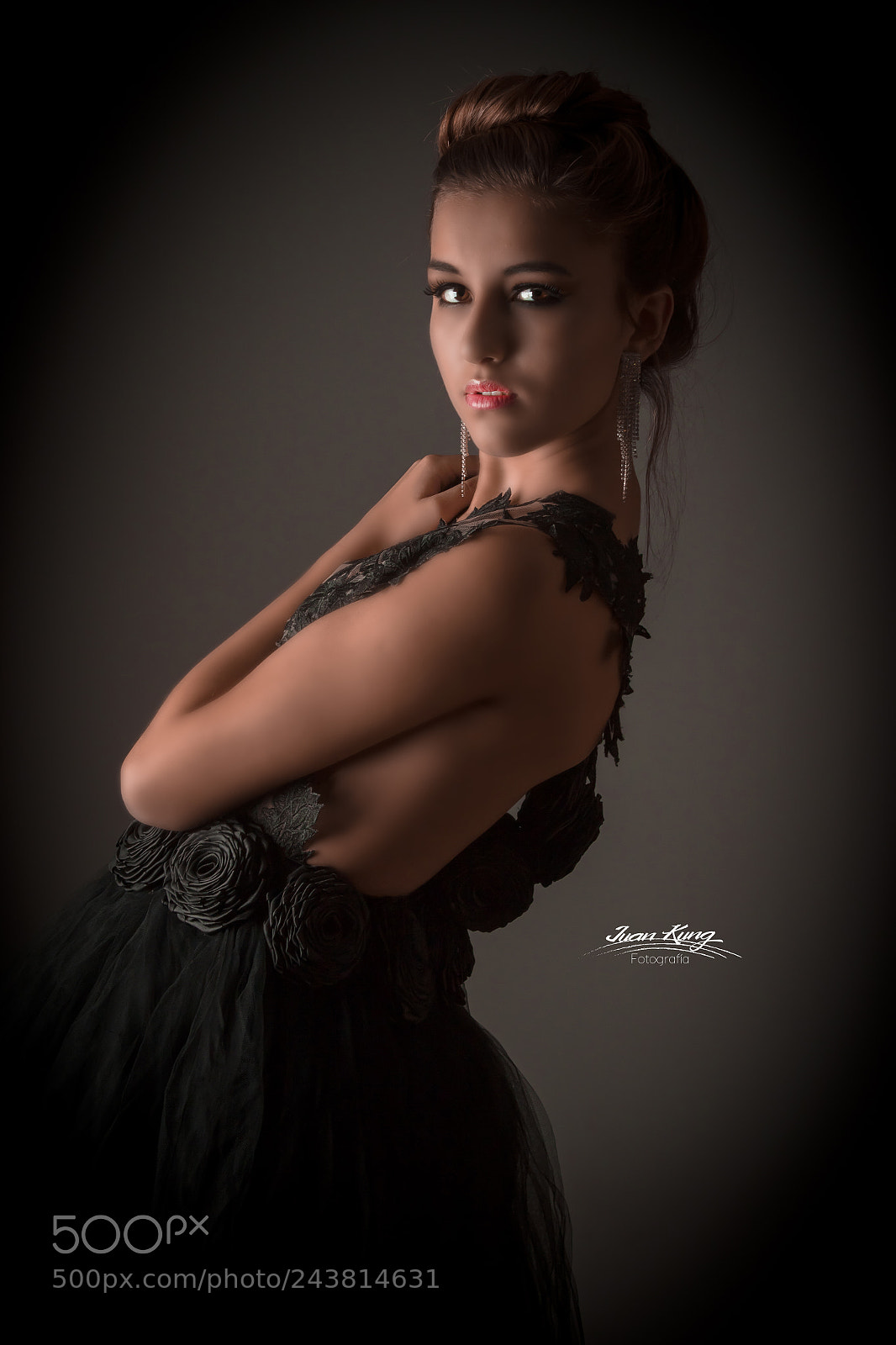Canon EOS 7D Mark II sample photo. Fine line photography