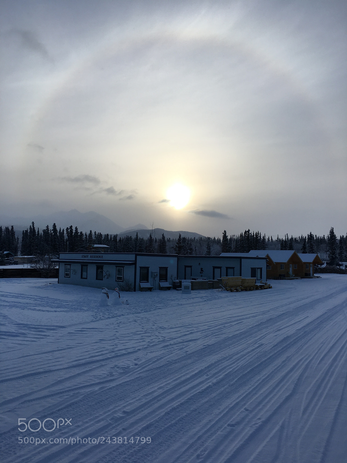 Apple iPhone 6s sample photo. Sun ring photography