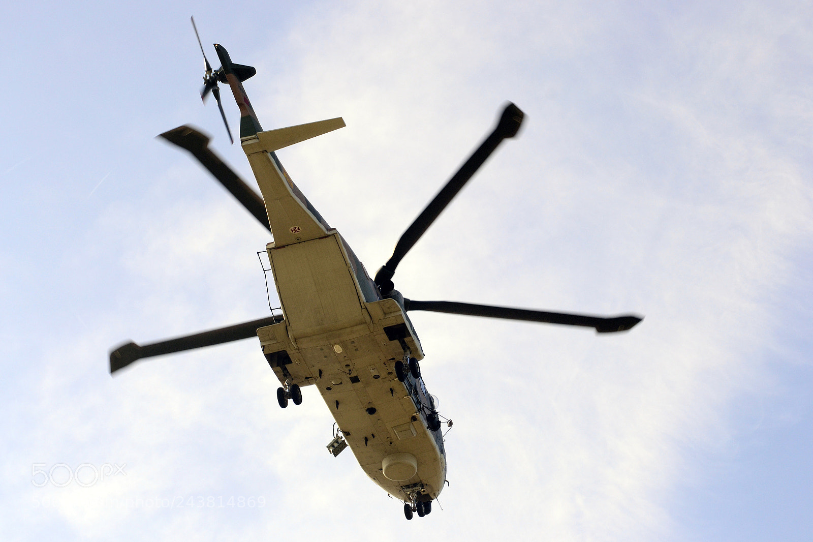 Nikon D3100 sample photo. Heli photography
