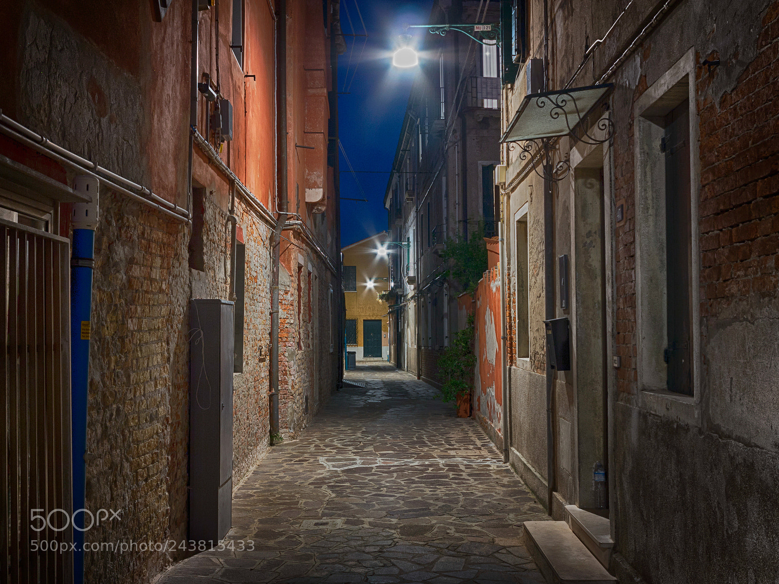 Canon PowerShot G1 X sample photo. Murano: alley at night photography