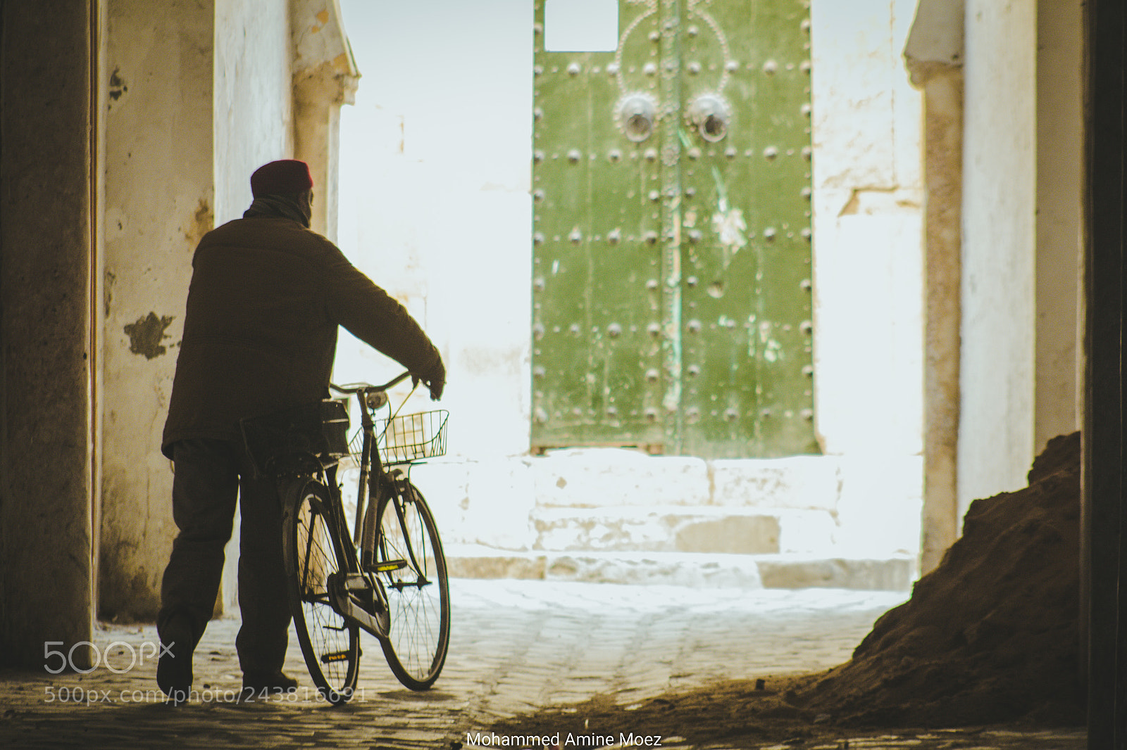 Canon EOS 60D sample photo. Old biker photography