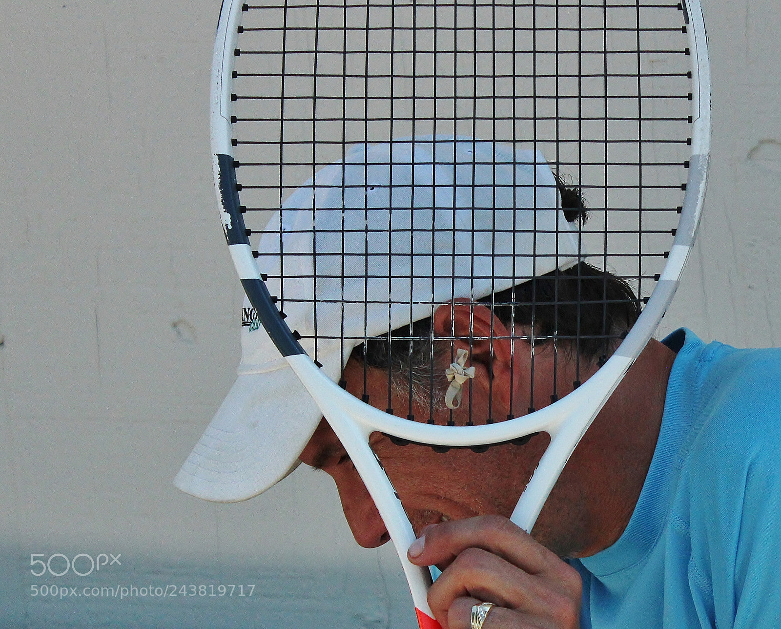 Canon EOS 600D (Rebel EOS T3i / EOS Kiss X5) sample photo. Coach photography