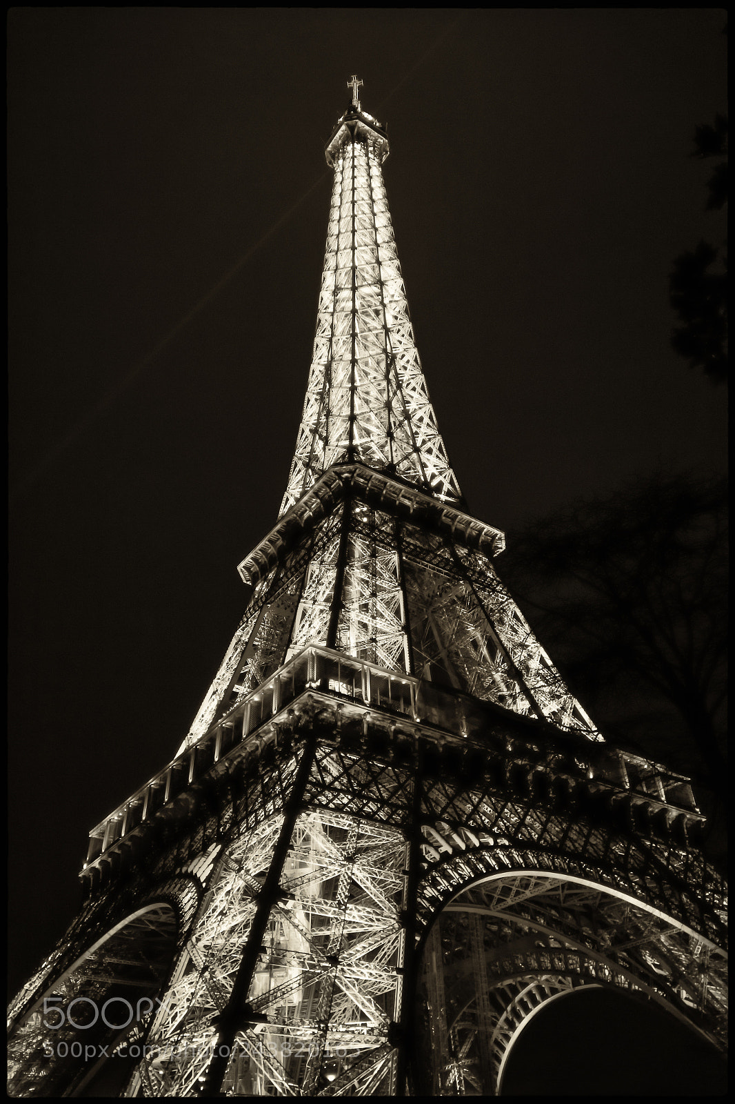 Canon EOS 60D sample photo. In the city of photography