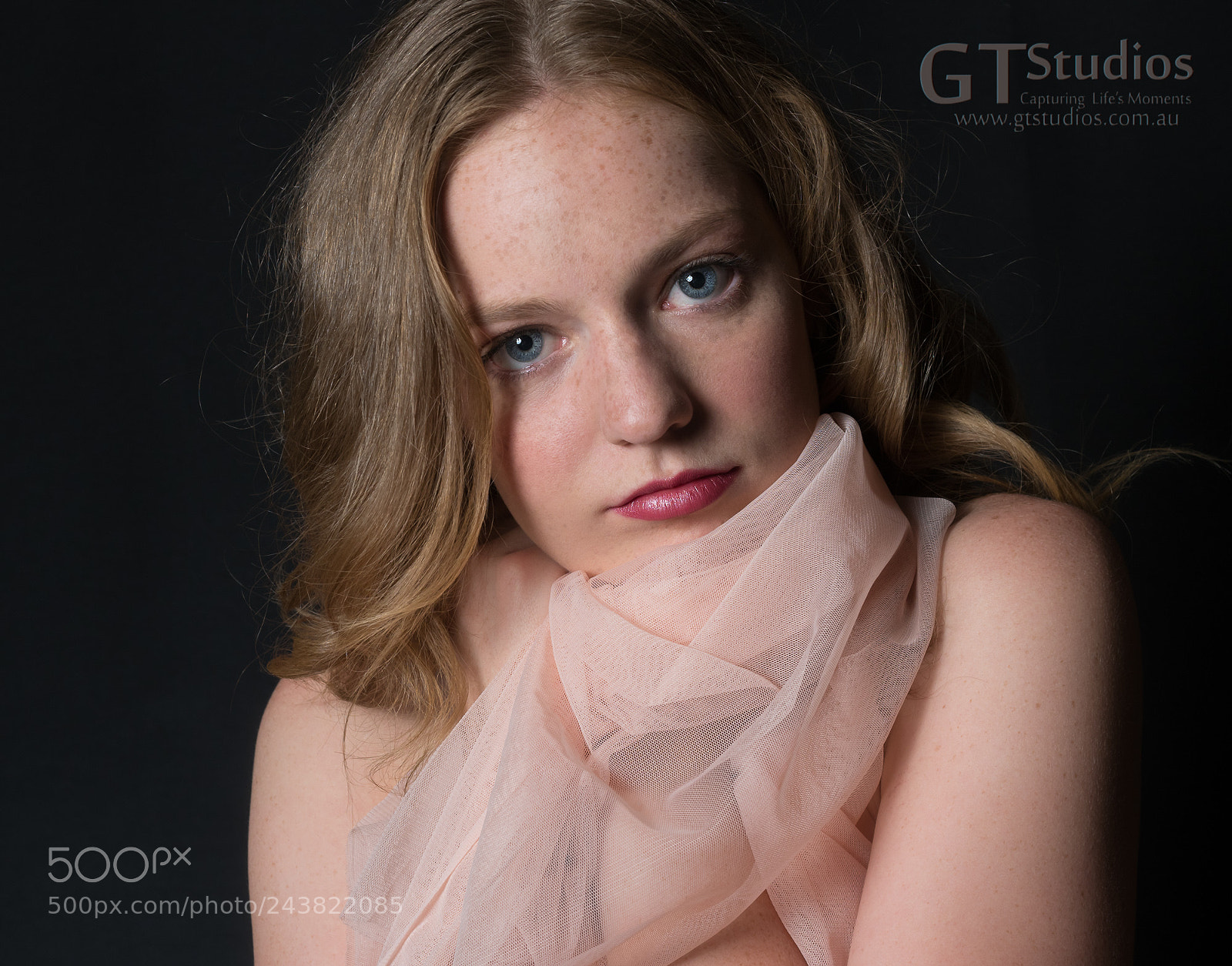 Olympus OM-D E-M5 II sample photo. Mikayla - the goddess photography