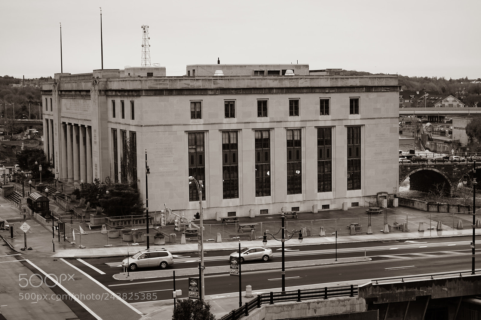 Sony a7 II sample photo. Rundel library photography
