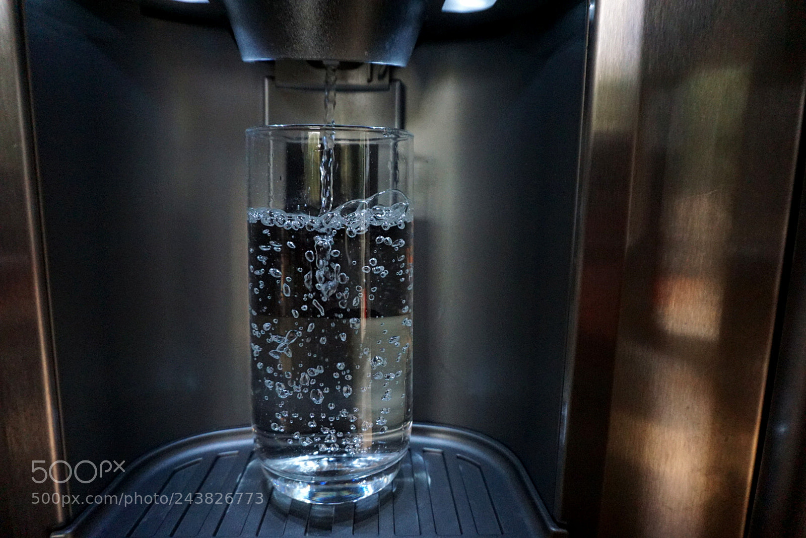 Sony a5100 sample photo. Bubbles photography