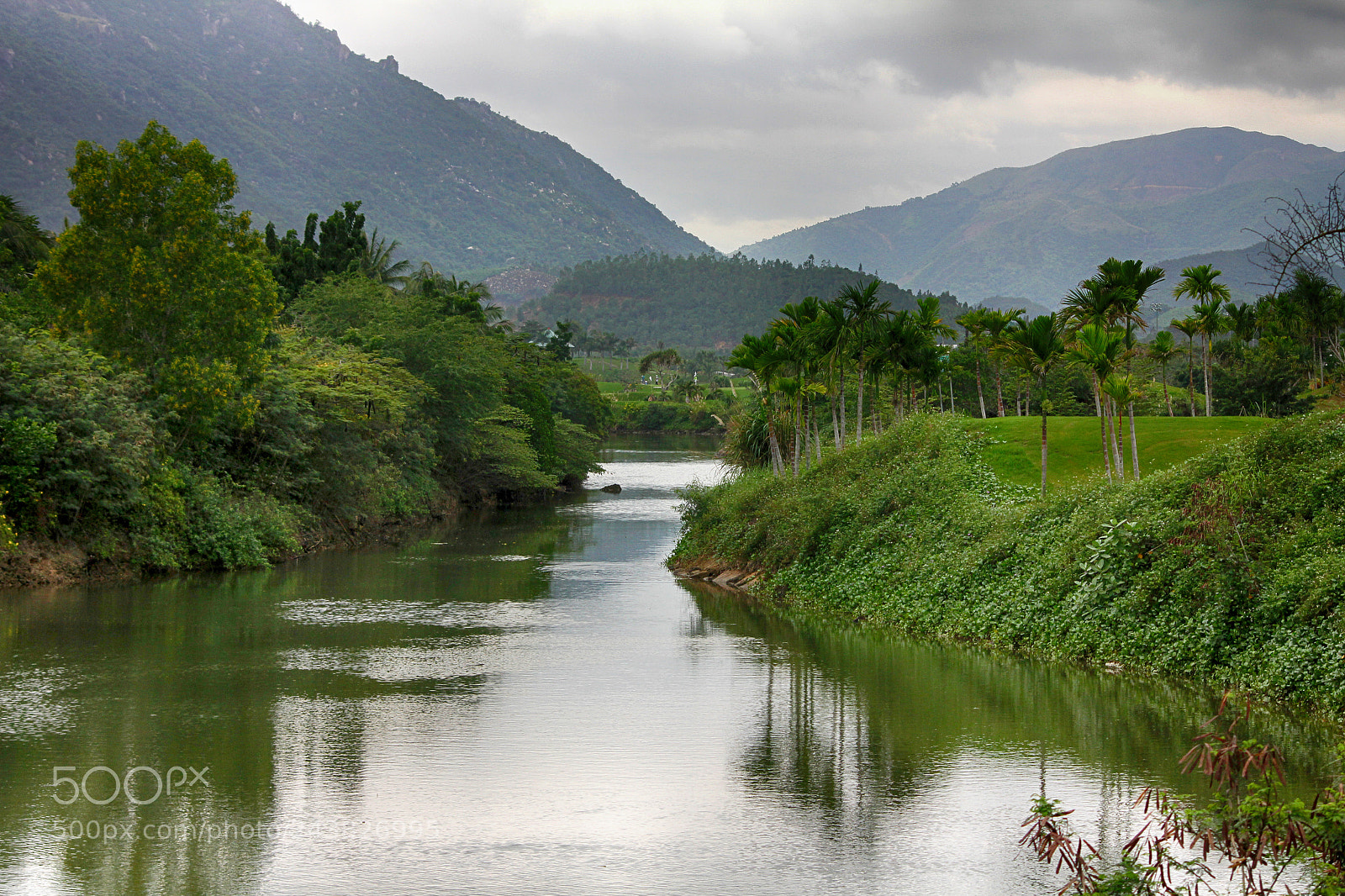 Canon EOS 60D sample photo. Mountain river photography