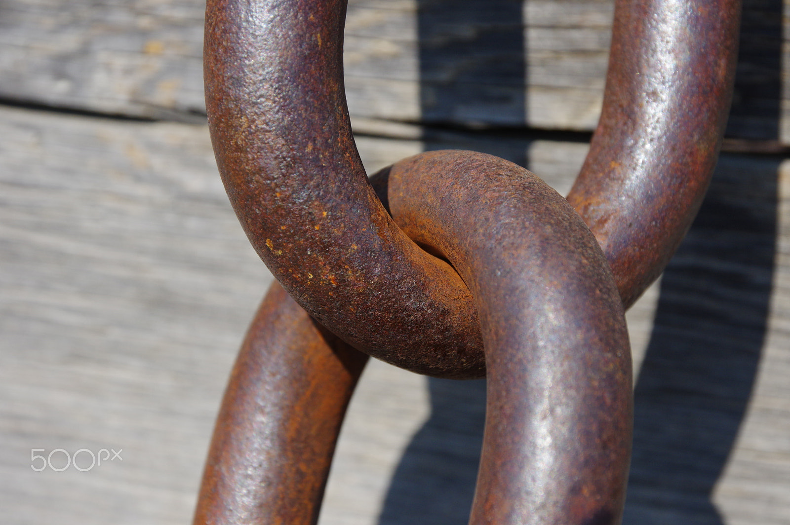 Pentax K-3 II sample photo. Hanging chain photography