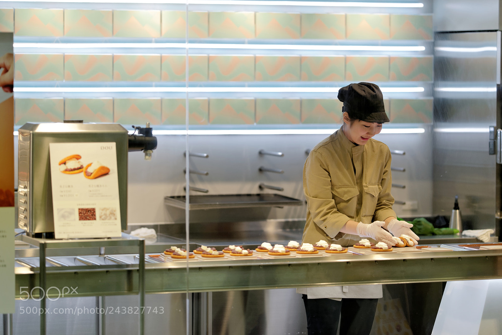 Nikon D800 sample photo. Pastry chef photography