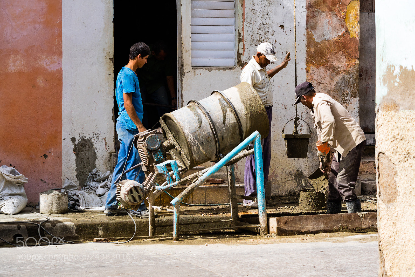 Canon EOS M3 sample photo. Working people photography