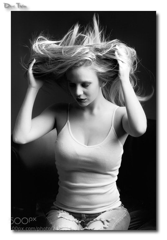 Canon EOS-1D Mark IV sample photo. Bw photography