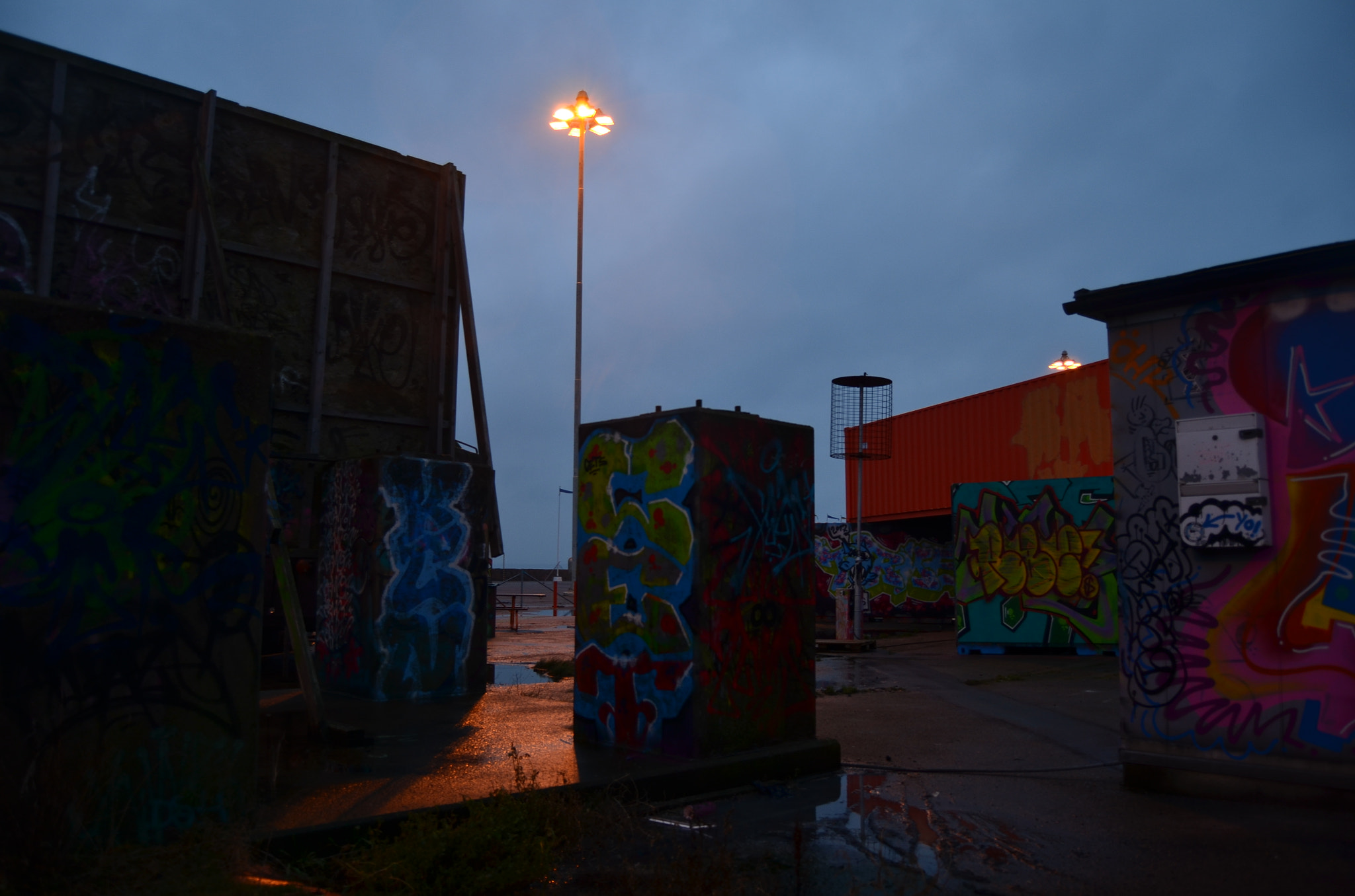 Nikon D5100 sample photo. Lighting photography