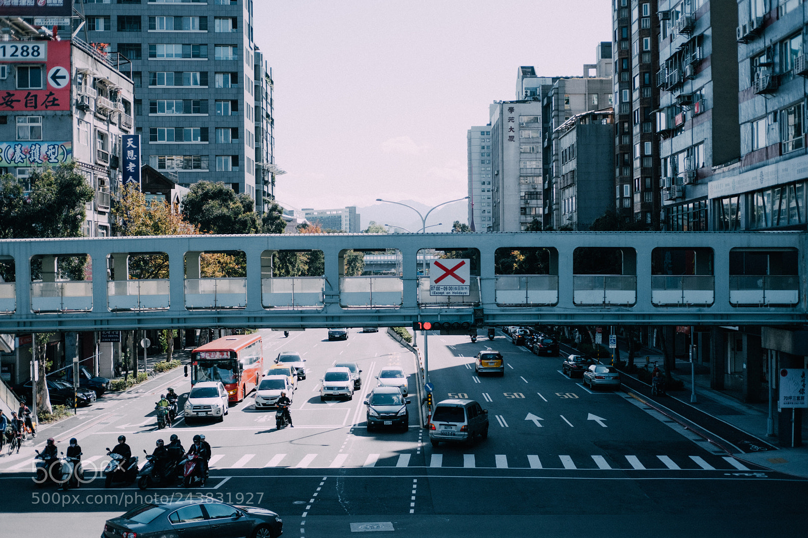 Fujifilm X-T2 sample photo. Overpass photography