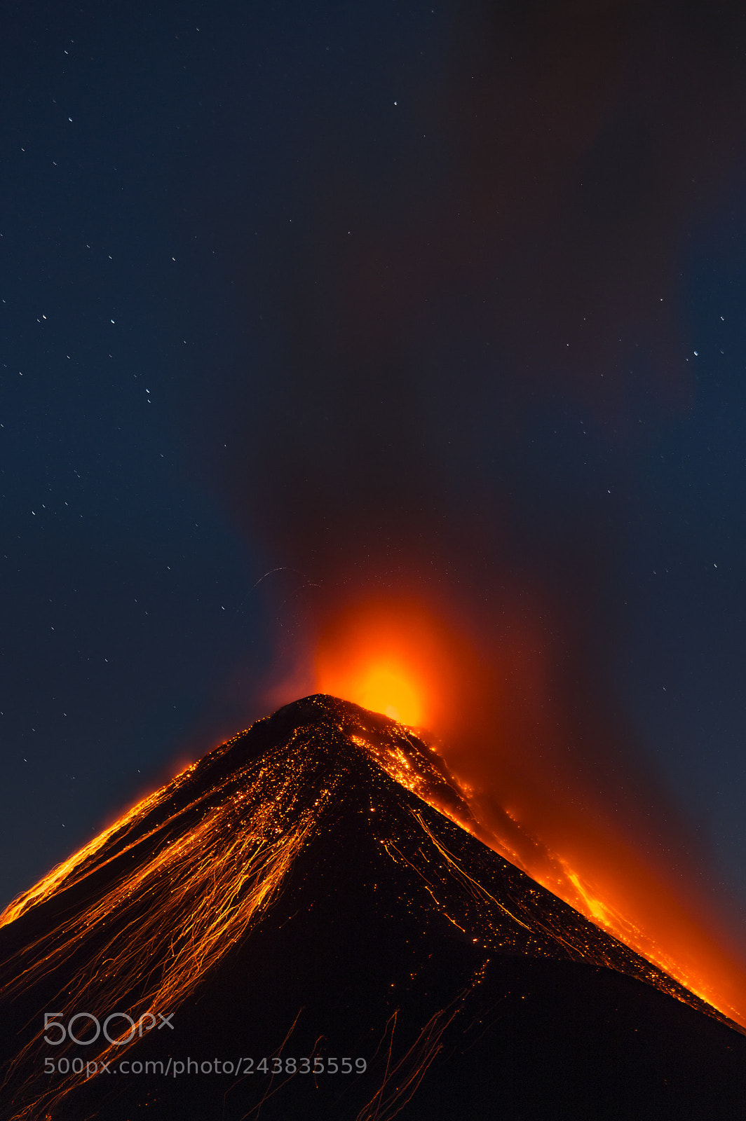Nikon D3200 sample photo. Lava photography