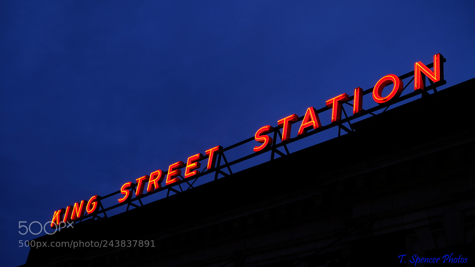 Fujifilm X-T20 sample photo. King street photography